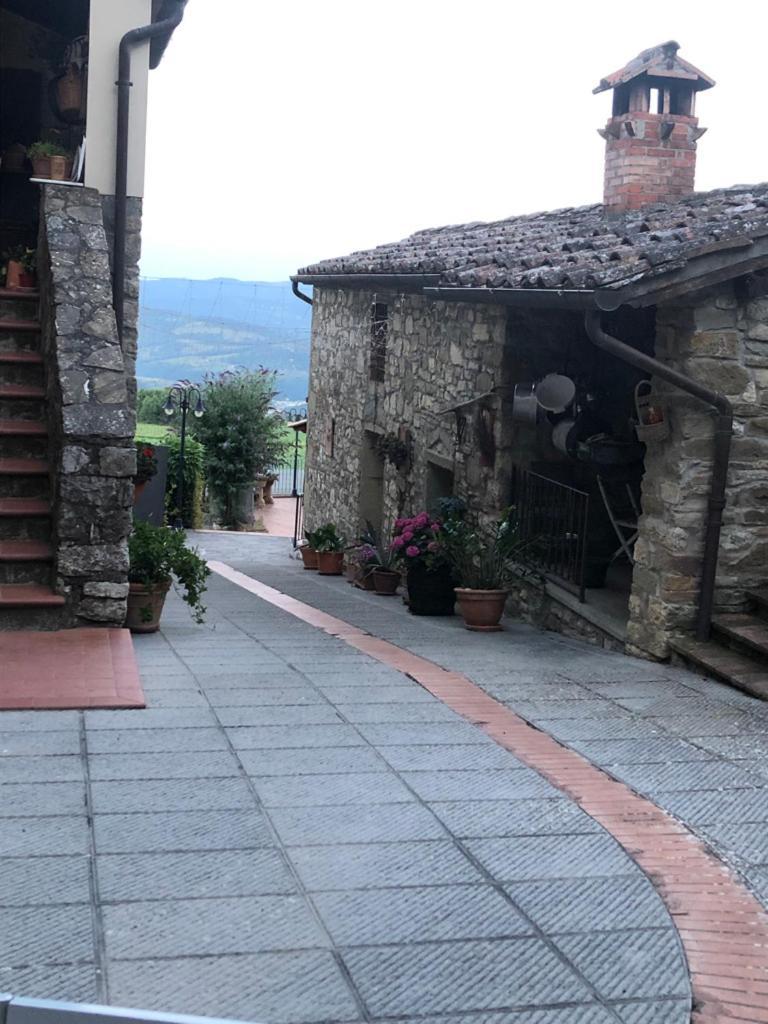 Il Borghetto Di Carra Διαμέρισμα Talla Εξωτερικό φωτογραφία