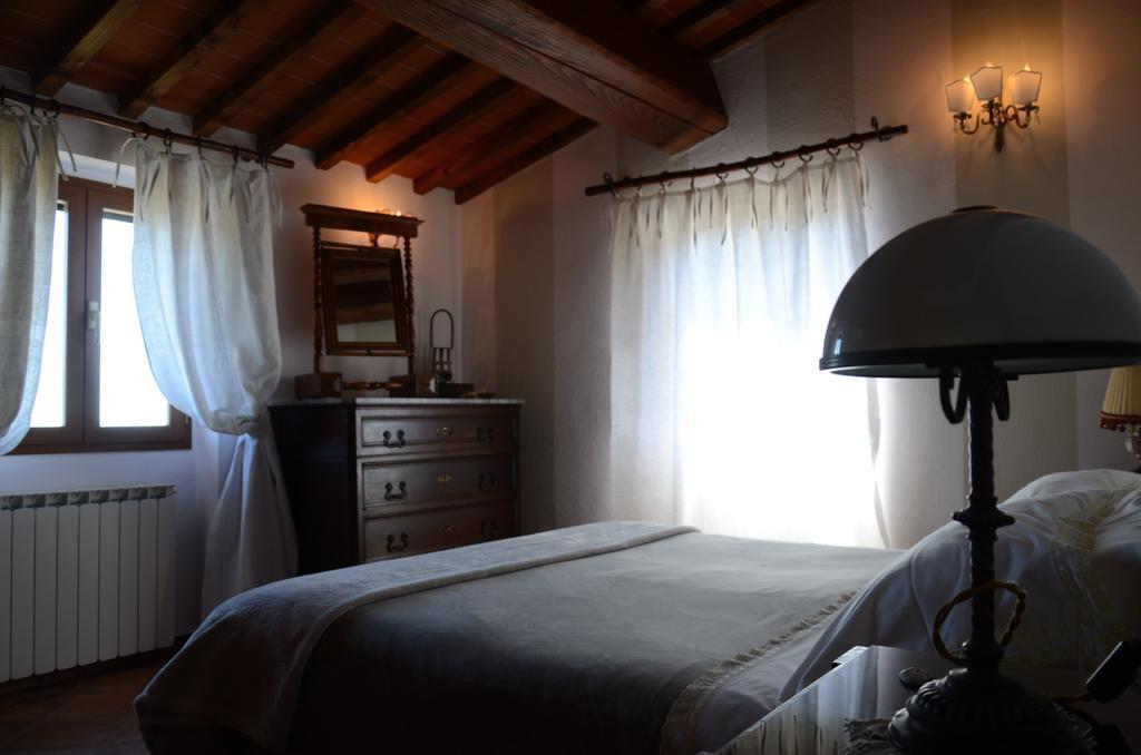 Il Borghetto Di Carra Διαμέρισμα Talla Εξωτερικό φωτογραφία