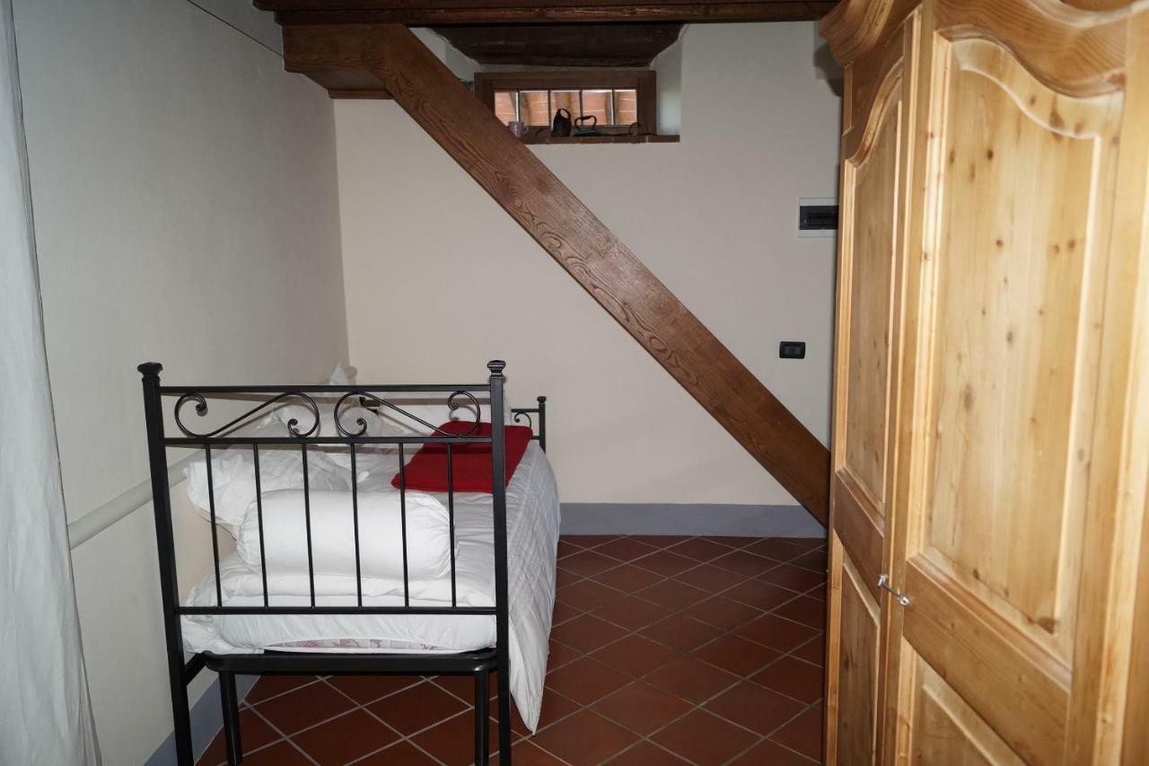 Il Borghetto Di Carra Διαμέρισμα Talla Εξωτερικό φωτογραφία